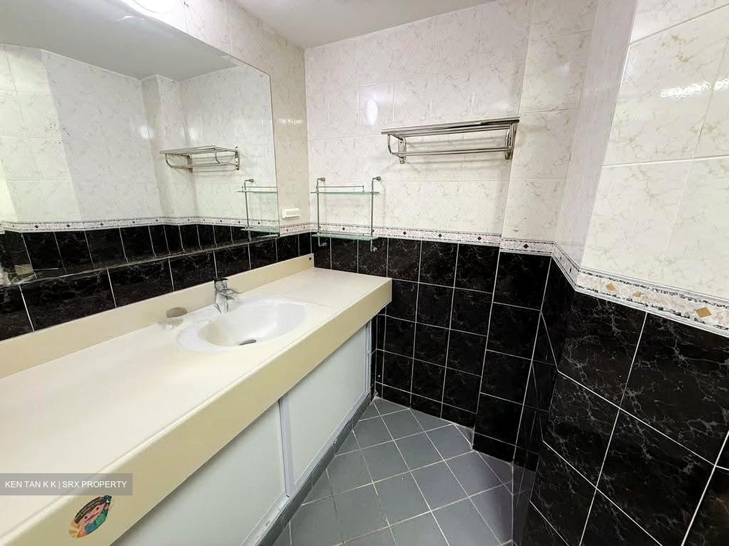Melville Park (D18), Condominium #623247661